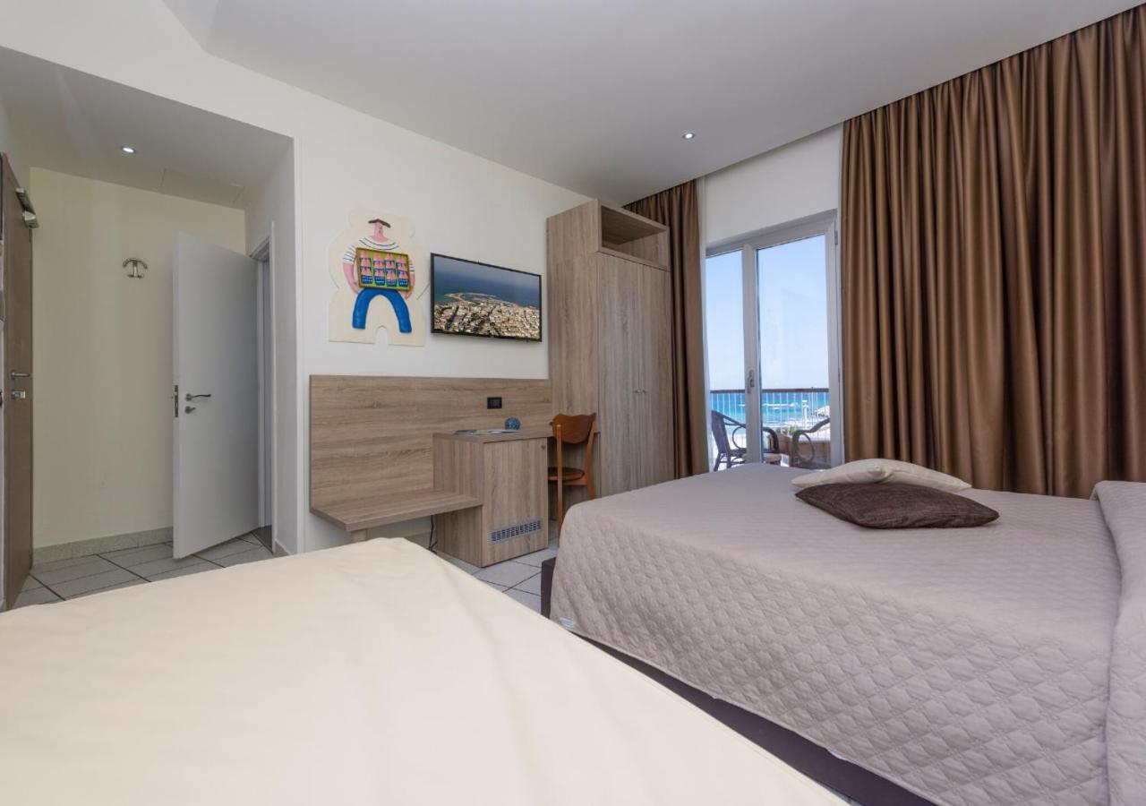 Hotel Da Romano San Foca Extérieur photo